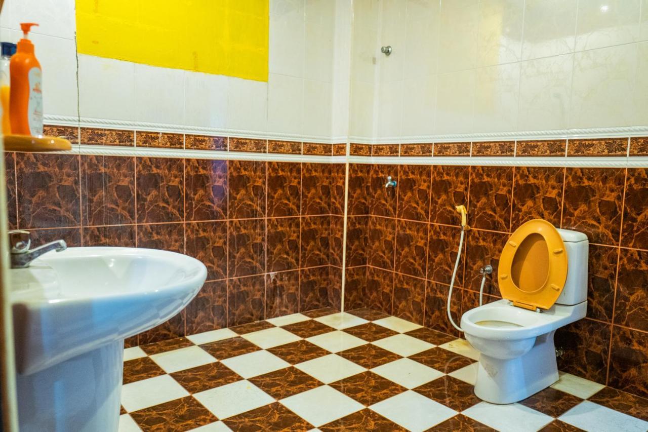 Mk Homestay Wakaf Che Yeh With Bathtub - Max 14 Pax Kota Bharu Esterno foto