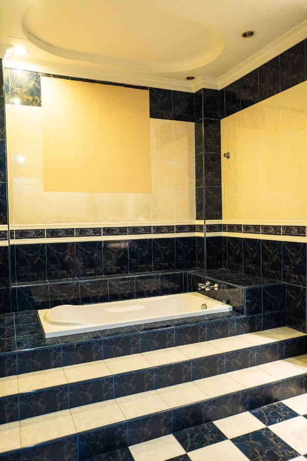 Mk Homestay Wakaf Che Yeh With Bathtub - Max 14 Pax Kota Bharu Esterno foto
