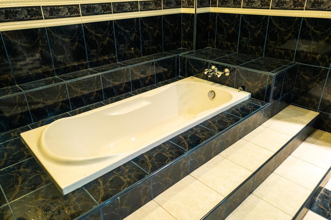 Mk Homestay Wakaf Che Yeh With Bathtub - Max 14 Pax Kota Bharu Esterno foto