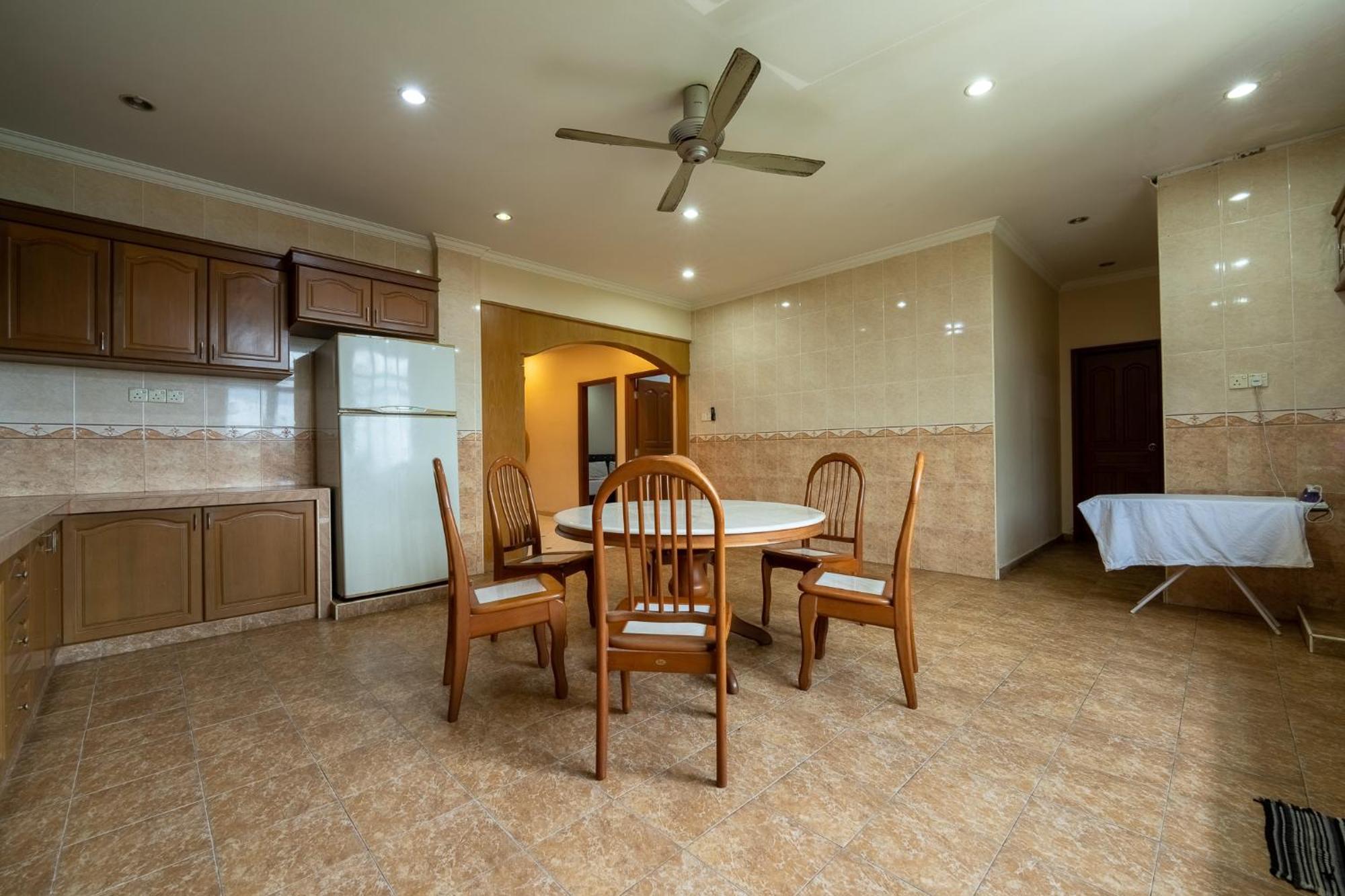 Mk Homestay Wakaf Che Yeh With Bathtub - Max 14 Pax Kota Bharu Esterno foto